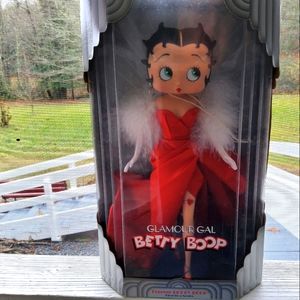 Mattel Forever Betty Boop,  First in Series Glamour Gal, NEW in box 29733